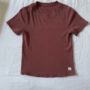 Women’s Vuori Pose Fitted Tee
